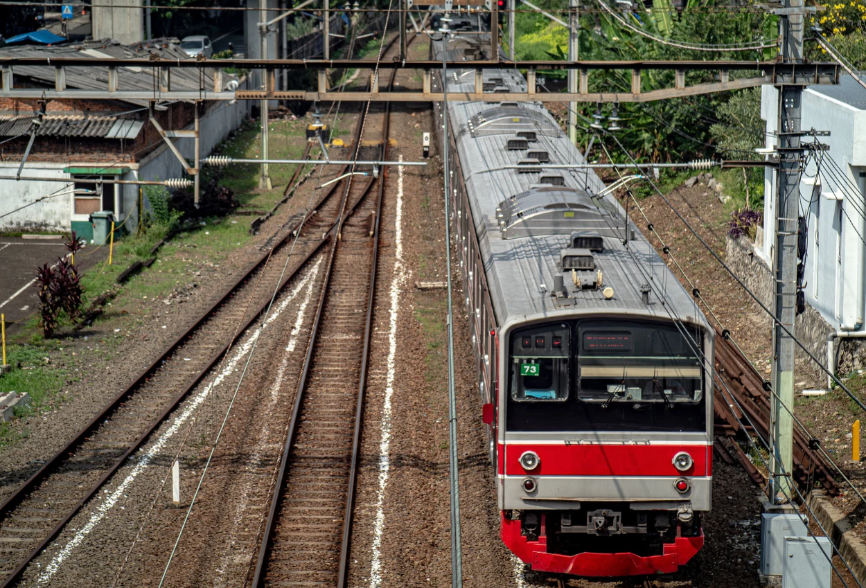 Seorang Wanita Tewas usai Diduga Tertemper Kereta Arah Stasiun Tanah Abang