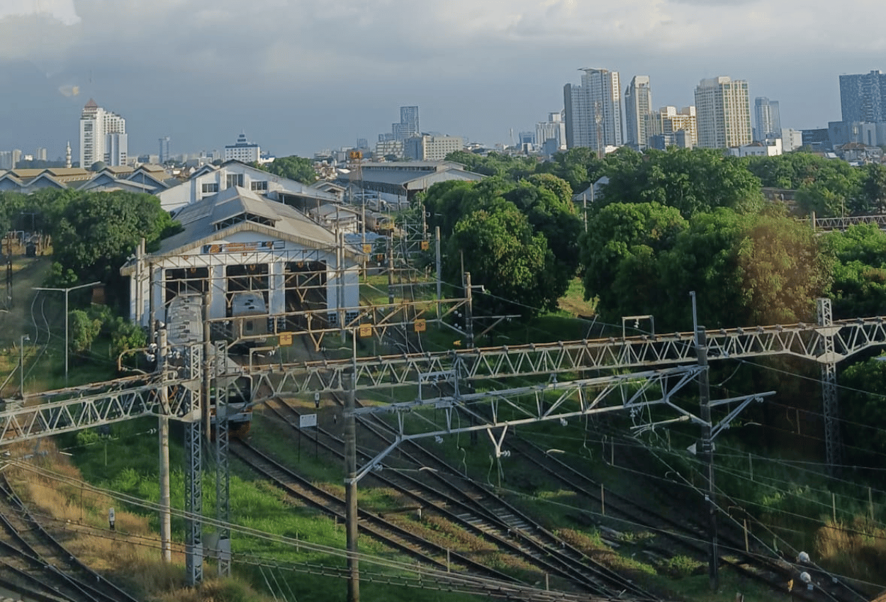 Stasiun Manggarai akan Layani Kereta Jarak Jauh Akhir 2027 Nanti
